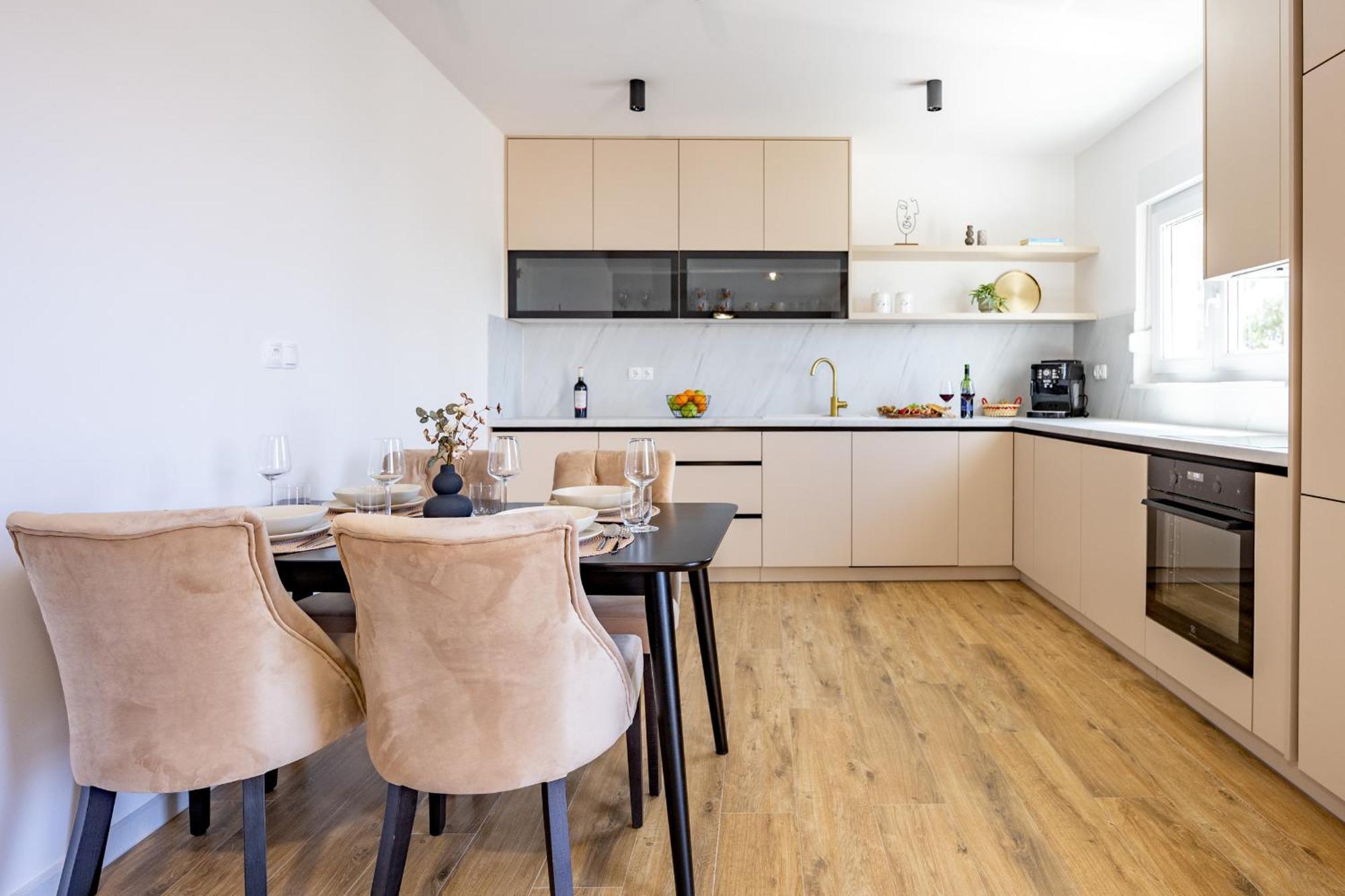 Apartment Makar J Makarska